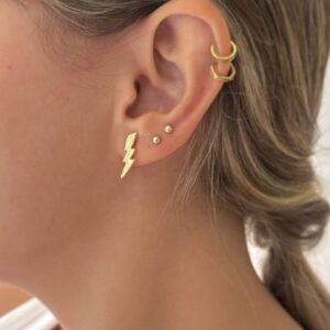 Brinco raio - banhado a ouro