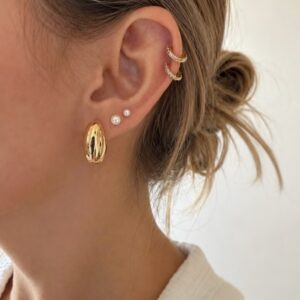 Brinco Simone - banhado a ouro